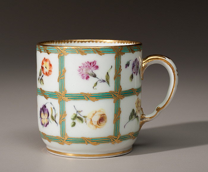 Covered Cup and Saucer Slider Image 6